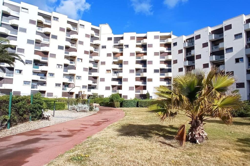 Appartement A 5Mn De La Mer Et Du Village De Noel - Draps Et Serviettes Non Fournis 乐巴凯尔斯 外观 照片